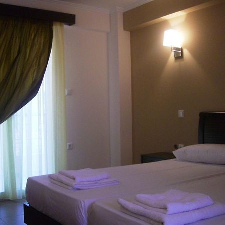 Ammos Bay Hotell Ammoudia Rum bild